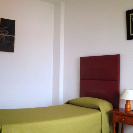 Hostal Esperanza Benajarafe Eksteriør billede