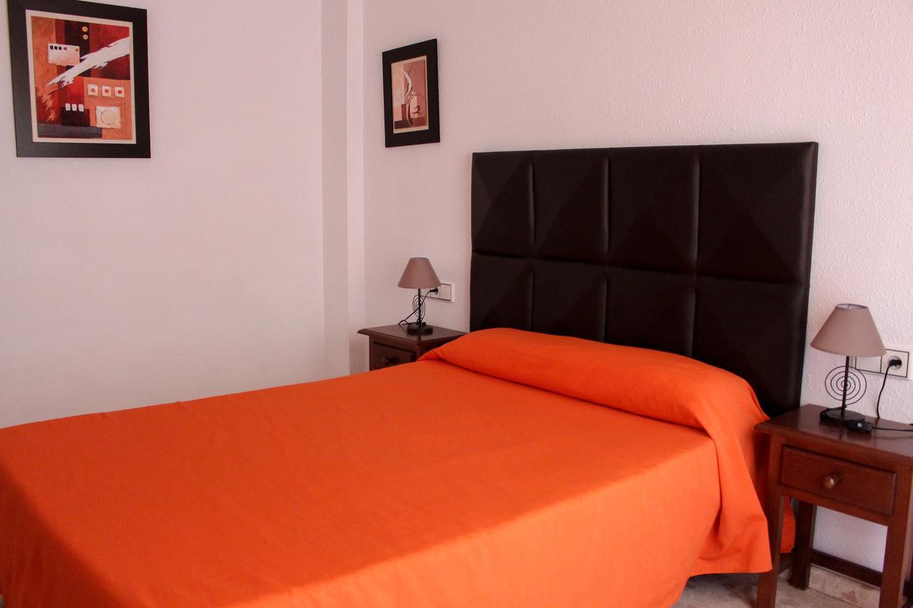 Hostal Esperanza Benajarafe Eksteriør billede