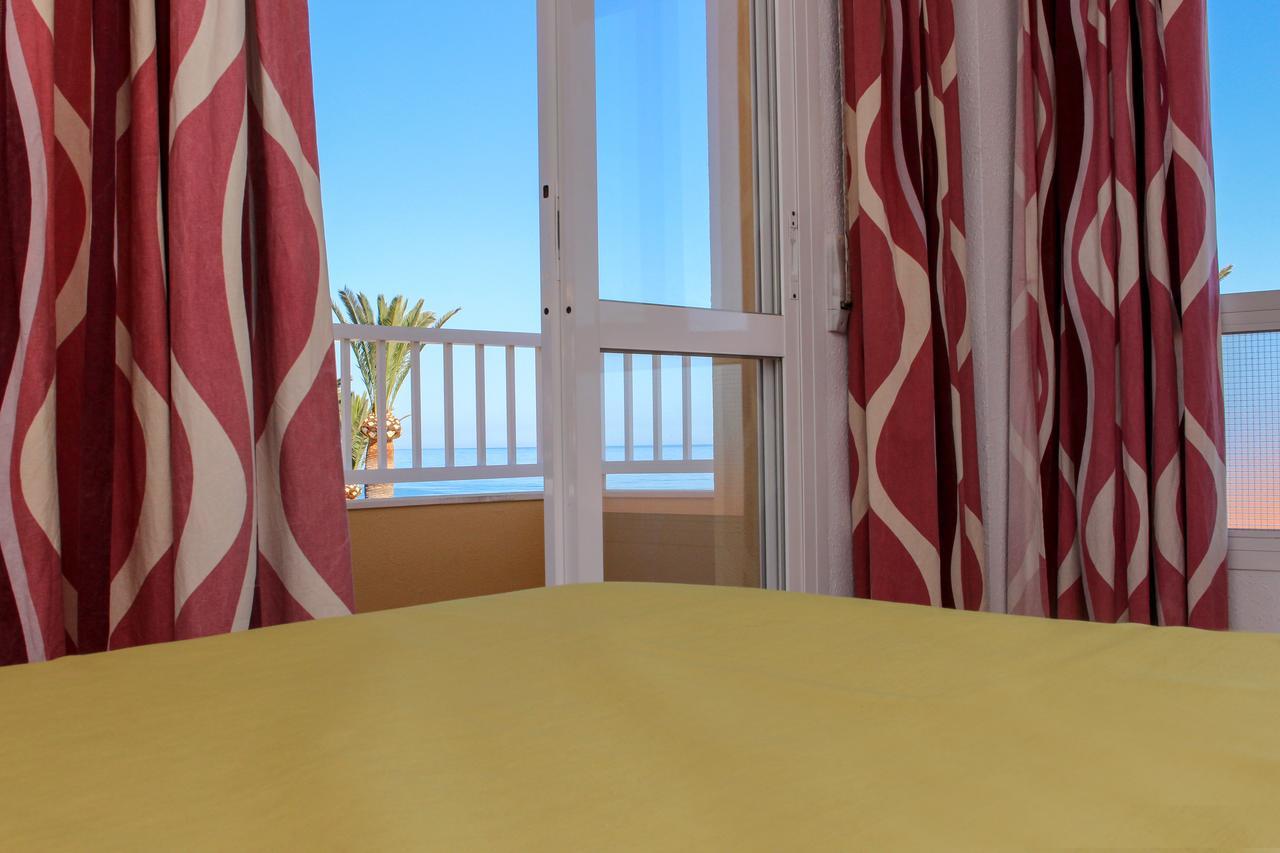 Hostal Esperanza Benajarafe Eksteriør billede