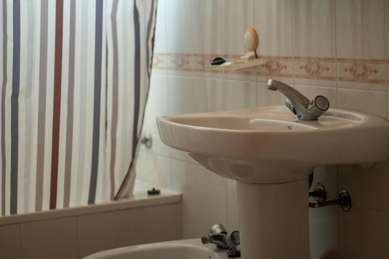 Hostal Esperanza Benajarafe Eksteriør billede