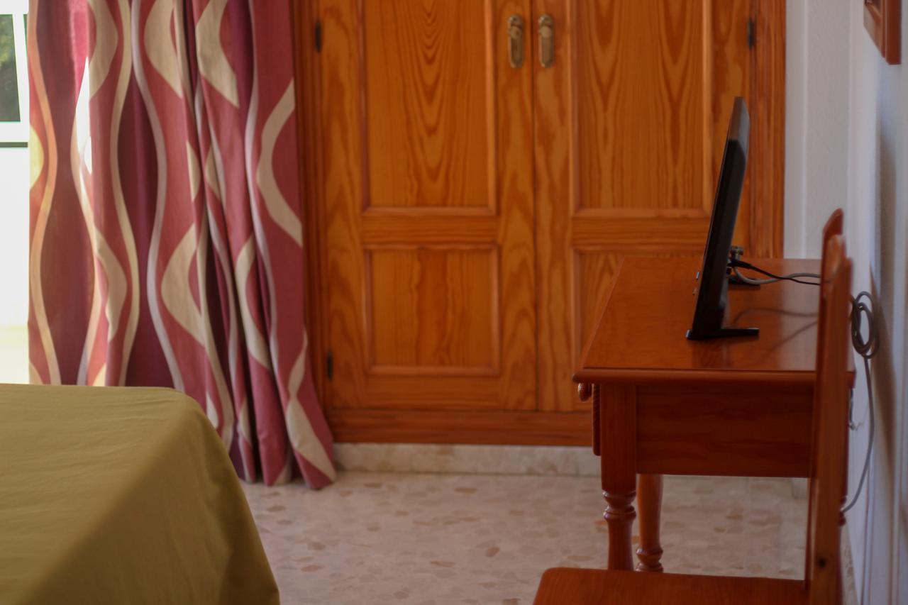 Hostal Esperanza Benajarafe Eksteriør billede