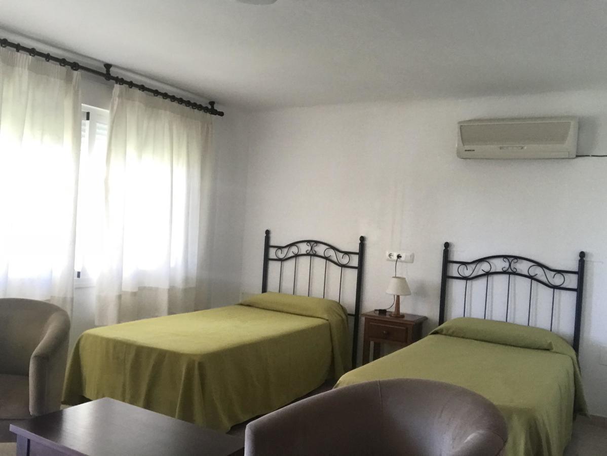 Hostal Esperanza Benajarafe Eksteriør billede