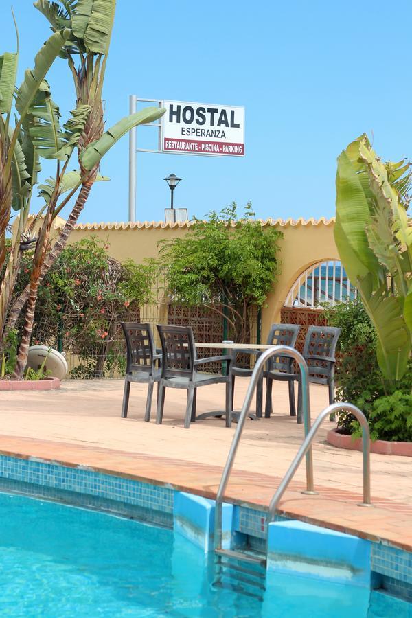 Hostal Esperanza Benajarafe Eksteriør billede